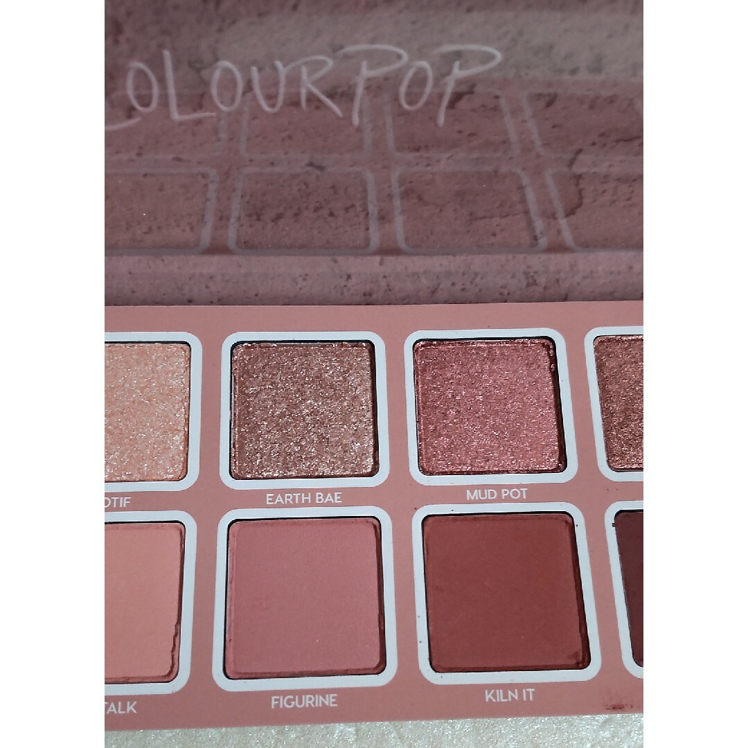 colourpop(カラーポップ)の【未使用※】カラーポップ　アイシャドウパレットClay It Cool コスメ/美容のベースメイク/化粧品(アイシャドウ)の商品写真