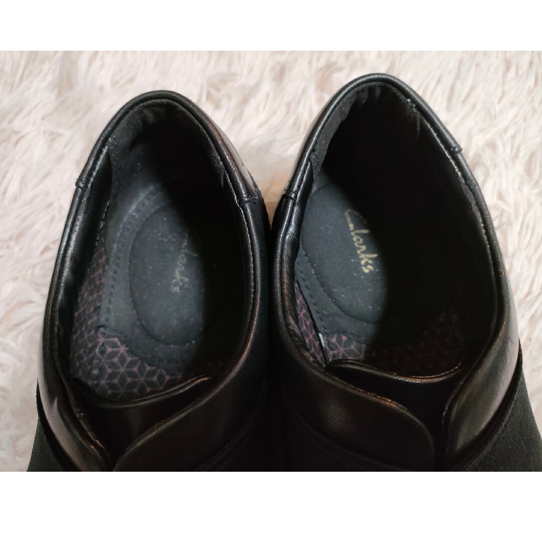 Clarks(クラークス)の【良品】クラークス　Clarks　レザーシューズ 25cm　黒　ブラック メンズの靴/シューズ(ドレス/ビジネス)の商品写真