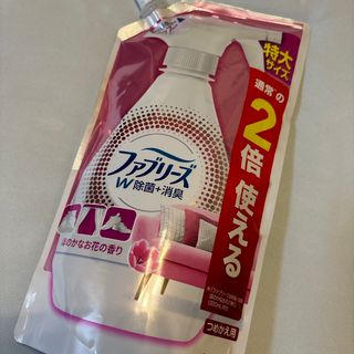 ピーアンドジー(P&G)のファブリーズW除菌 ＋消臭　ほのかなお花の香り つめかえ特大サイズ 640ml(その他)