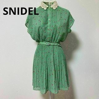 SNIDEL - snidel スナイデル　グリーン　花柄プリーツ　ワンピース　春物