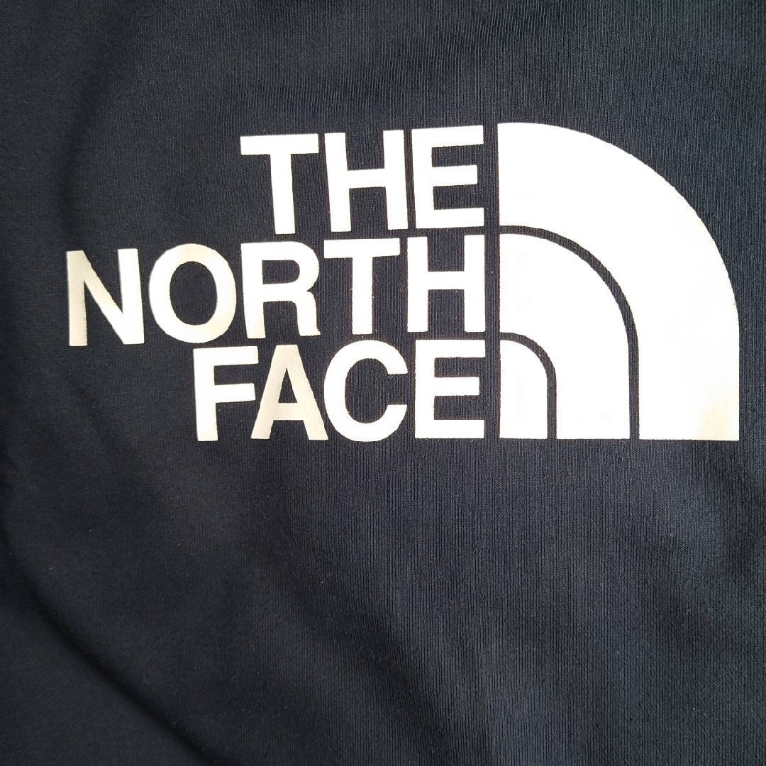 THE NORTH FACE(ザノースフェイス)の美品 ノースフェイス スウェット ネイビー 140 キッズ/ベビー/マタニティのキッズ服男の子用(90cm~)(その他)の商品写真