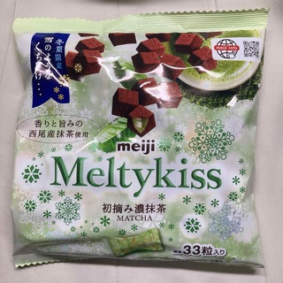 明治　メルティキッス　初摘み濃抹茶(菓子/デザート)