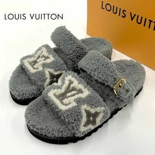 LOUIS VUITTON - 9227 ヴィトン パセオライン ムートン モノグラム フラットサンダル グレー