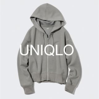 ユニクロ(UNIQLO)の新品　UNIQLO パーカー　クロップド(パーカー)