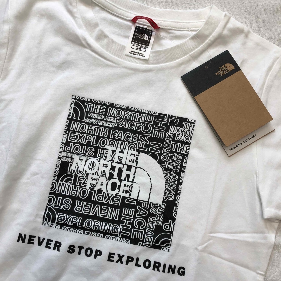 THE NORTH FACE(ザノースフェイス)の新品 正規品   ザノースフェイス キッズ　Tシャツ　140 男の子　女の子 キッズ/ベビー/マタニティのキッズ服男の子用(90cm~)(Tシャツ/カットソー)の商品写真