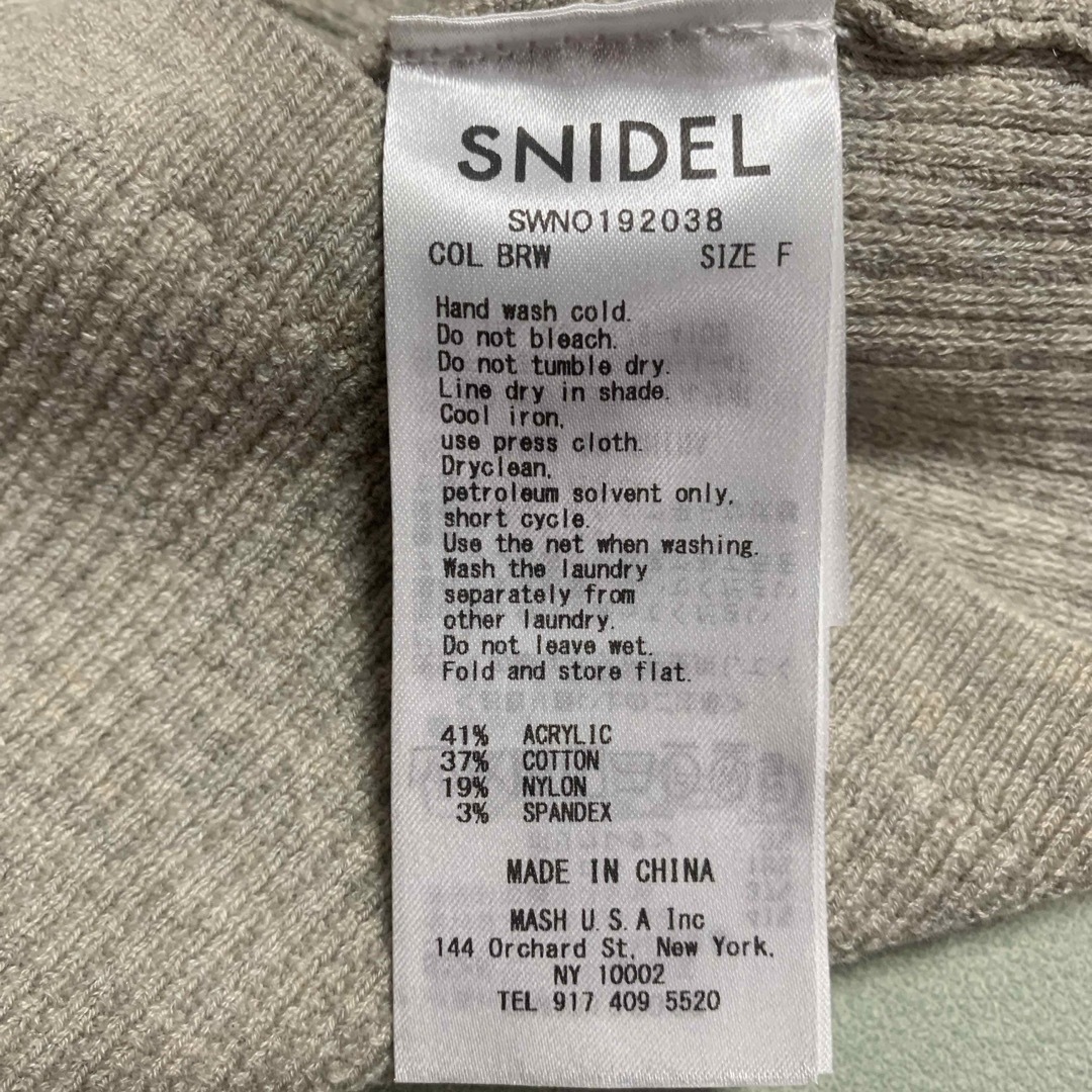 SNIDEL(スナイデル)の美品　値下げ　SNIDEL ワンピース レディースのワンピース(ひざ丈ワンピース)の商品写真