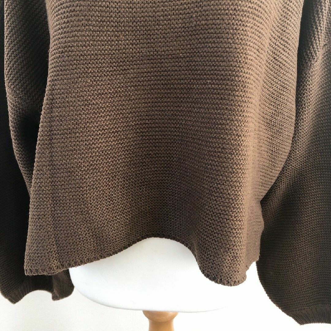 merlot(メルロー)のメルロー　長袖ニット　F　ブラウン　セーター　シンプル　アクリル100%　ミドル レディースのトップス(ニット/セーター)の商品写真