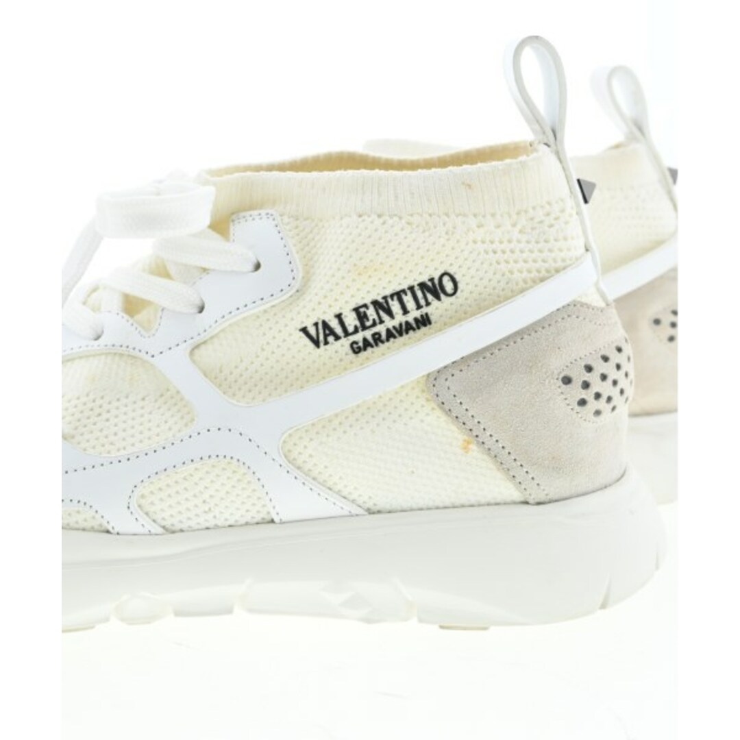 valentino garavani(ヴァレンティノガラヴァーニ)のVALENTINO GARAVANI スニーカー 42(27cm位) 白 【古着】【中古】 メンズの靴/シューズ(スニーカー)の商品写真