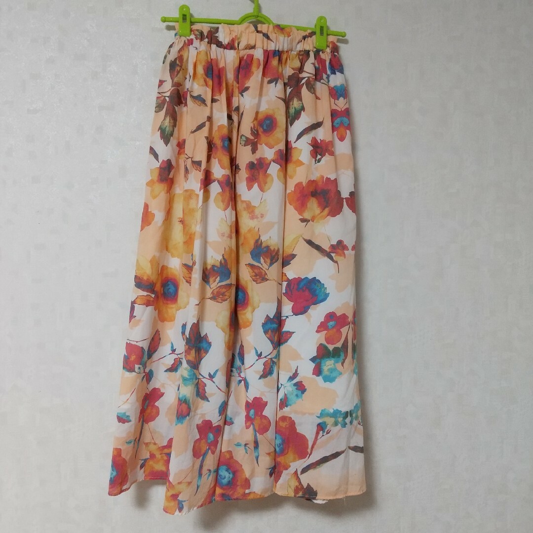 ViS(ヴィス)のvis 花柄 ロングスカート レディースのスカート(ロングスカート)の商品写真