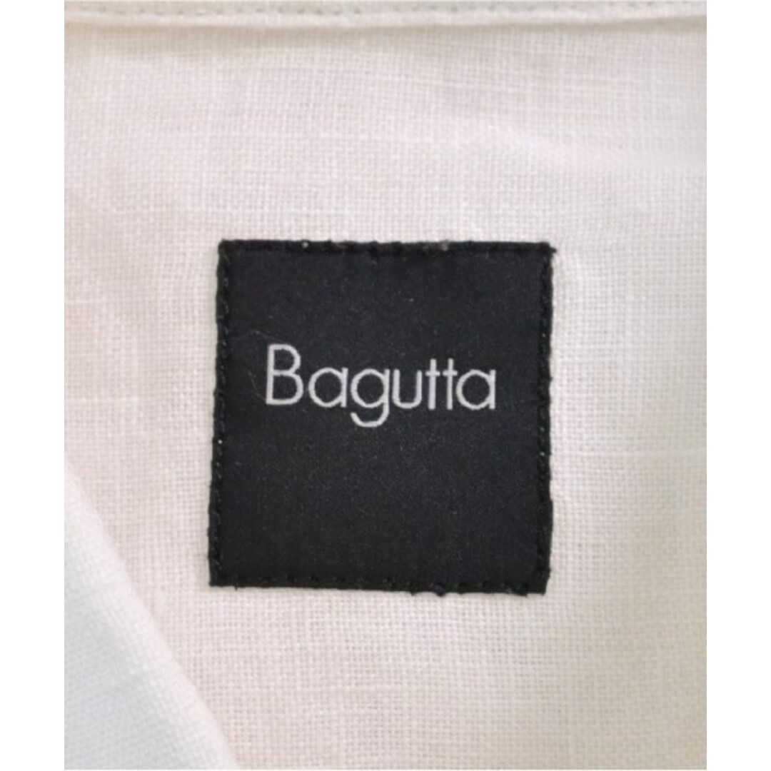 BAGUTTA(バグッタ)のBagutta バグッタ カジュアルシャツ 37(XS位) 白 【古着】【中古】 メンズのトップス(シャツ)の商品写真