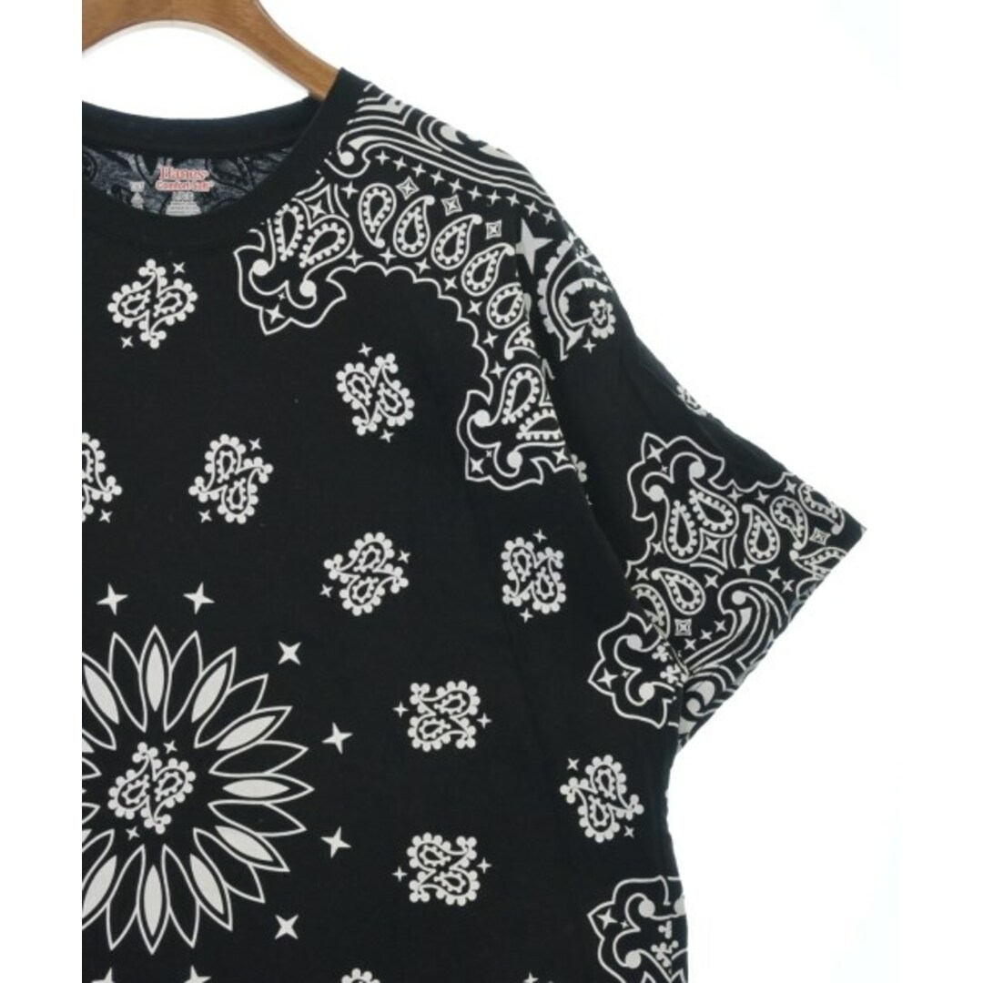 Supreme(シュプリーム)のSupreme シュプリーム Tシャツ・カットソー L 黒x白(ペイズリー) 【古着】【中古】 メンズのトップス(Tシャツ/カットソー(半袖/袖なし))の商品写真