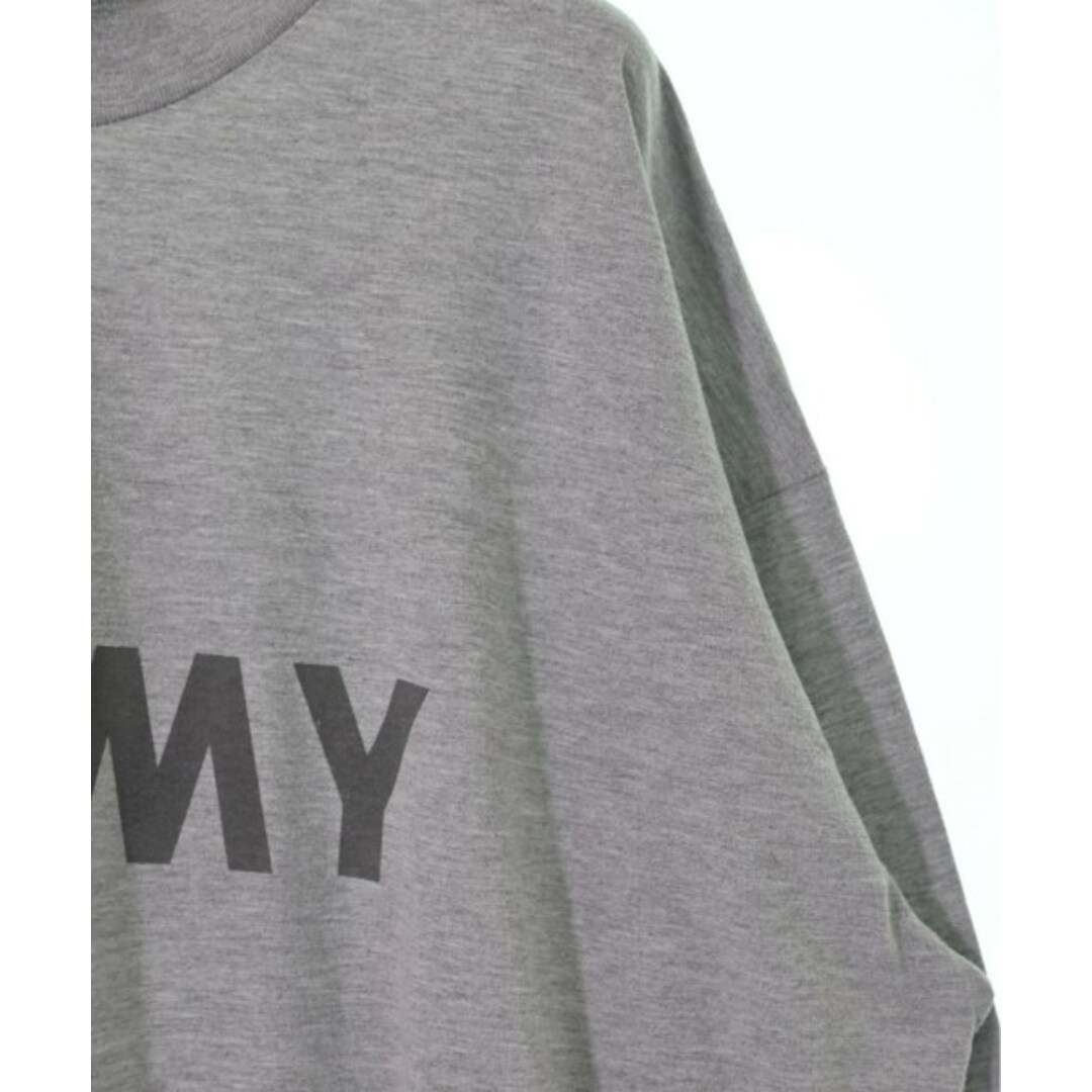 MILITARY(ミリタリー)のMILITARY ミリタリー Tシャツ・カットソー F グレー 【古着】【中古】 メンズのトップス(Tシャツ/カットソー(半袖/袖なし))の商品写真