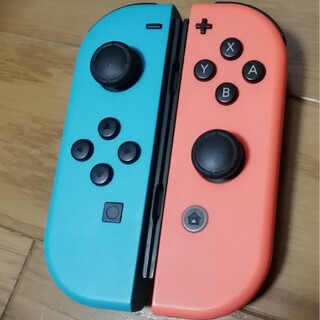 ニンテンドースイッチ(Nintendo Switch)のジョイコン　ジャンク(家庭用ゲーム機本体)