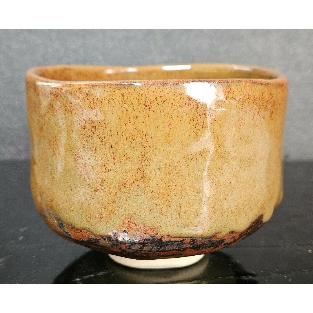 茶道具　茶器】現代作家作　在印　黄釉窯変　抹茶茶碗 エンタメ/ホビーの美術品/アンティーク(陶芸)の商品写真