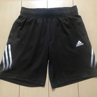 アディダス(adidas)のアディダス　ハーフパンツ　160(パンツ/スパッツ)