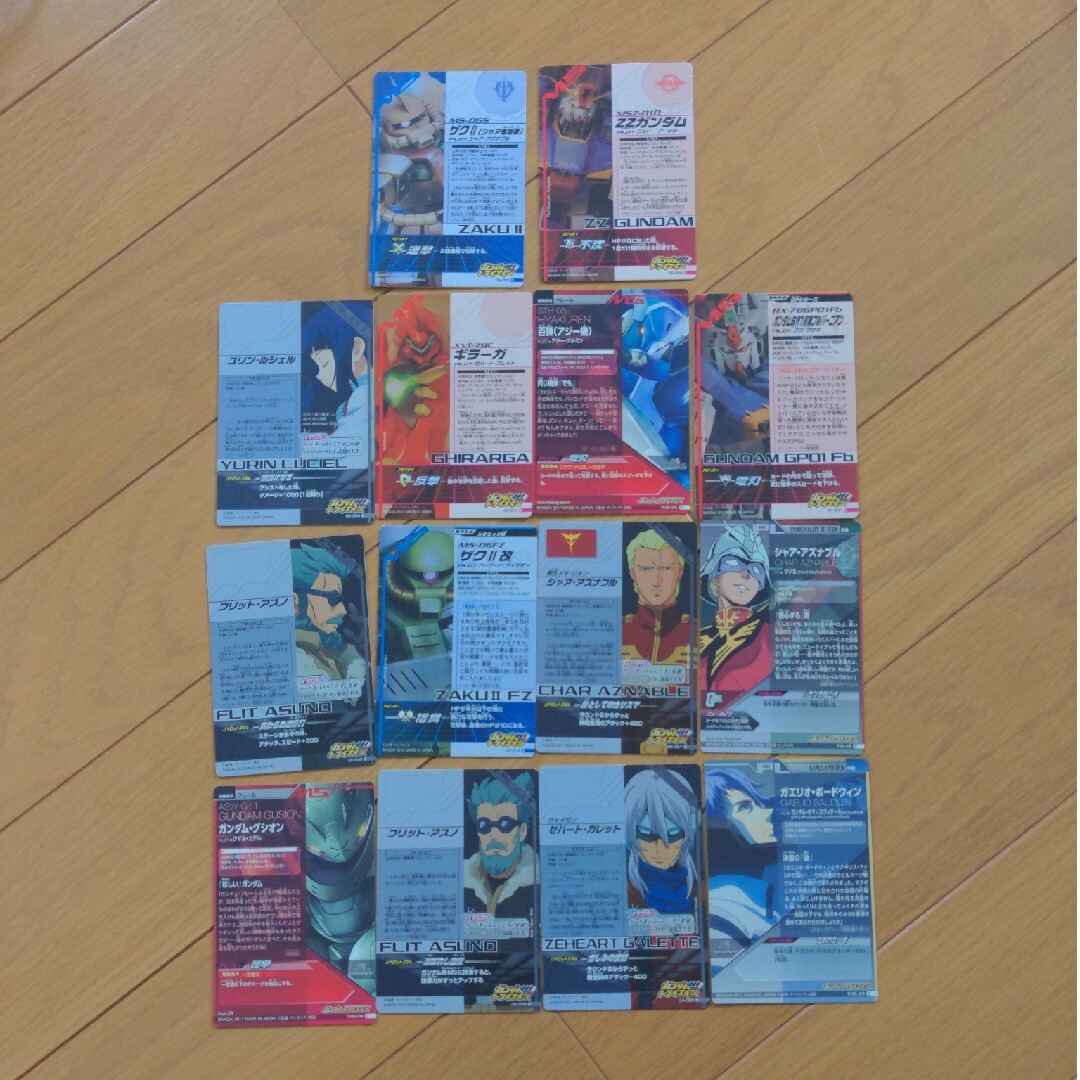 ガンダムトライエイジカードまとめ売り エンタメ/ホビーのアニメグッズ(カード)の商品写真