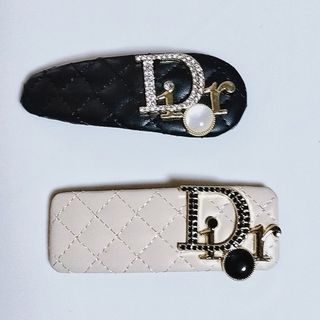 Dior - ディオール ヘアクリップ2点セットの通販 by babymimi's shop Dior - ディオール ヘアクリップ2点セットの通販 by babymimi's shop