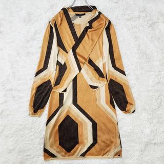 グッチ(Gucci)の美品 グッチ ワンピース 00AW ランウェイ Sトムフォード期 ストール一体(ひざ丈ワンピース)