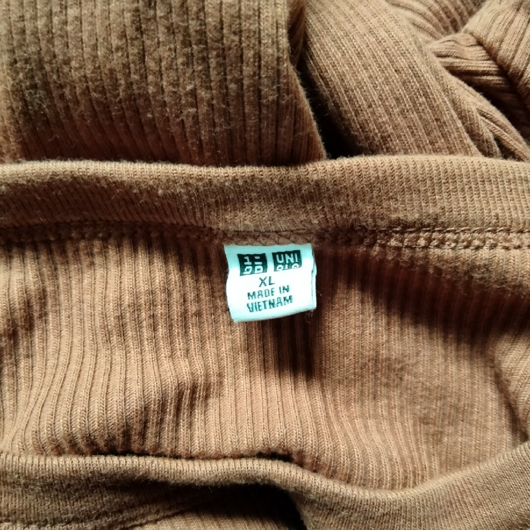 UNIQLO(ユニクロ)のレディース　半袖カットソー レディースのトップス(カットソー(半袖/袖なし))の商品写真