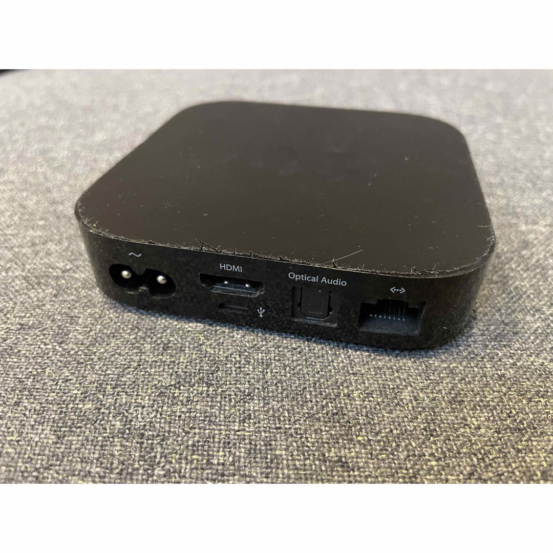 Apple(アップル)のAppleTV MD199J/A A1469 スマホ/家電/カメラのスマホ/家電/カメラ その他(その他)の商品写真