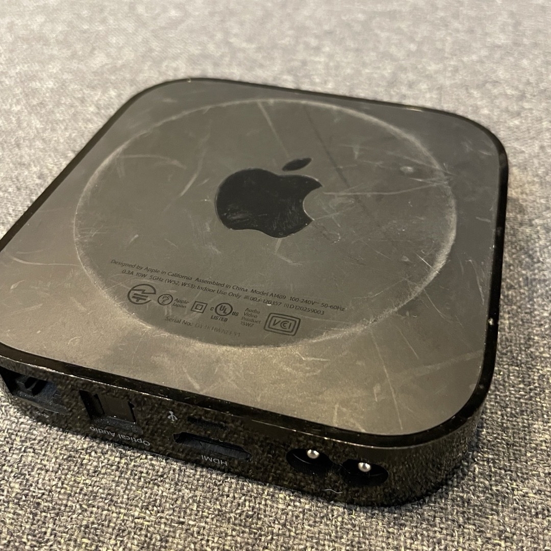 Apple(アップル)のAppleTV MD199J/A A1469 スマホ/家電/カメラのスマホ/家電/カメラ その他(その他)の商品写真