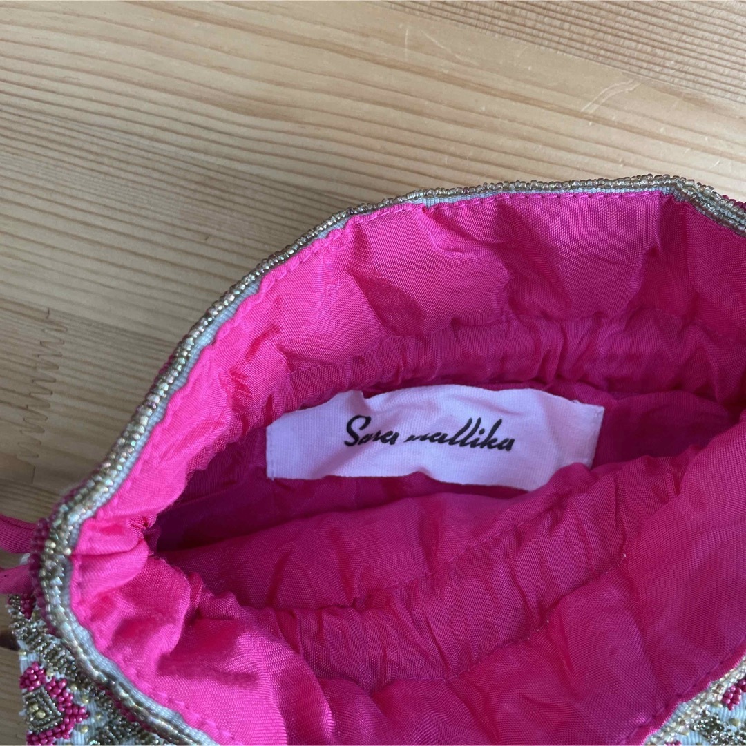 Sara Mallika(サラマリカ)のサラマリカ　ビーズ　巾着バッグ レディースのバッグ(ハンドバッグ)の商品写真