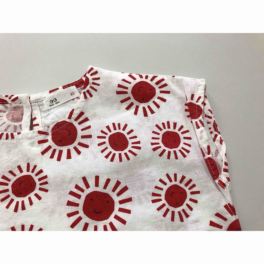 新品　ノースリーブSUNブラウス　女の子　春夏 キッズ/ベビー/マタニティのキッズ服女の子用(90cm~)(ブラウス)の商品写真