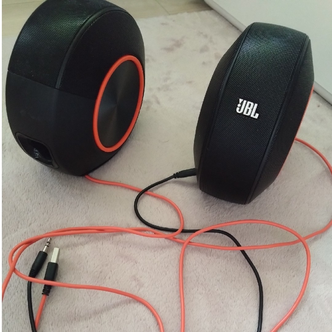 JBLブラック　スピーカー　USB対応 スマホ/家電/カメラのオーディオ機器(スピーカー)の商品写真