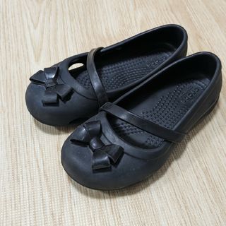 クロックス(crocs)のクロックス　リナフラットキッズ　18cm(サンダル)