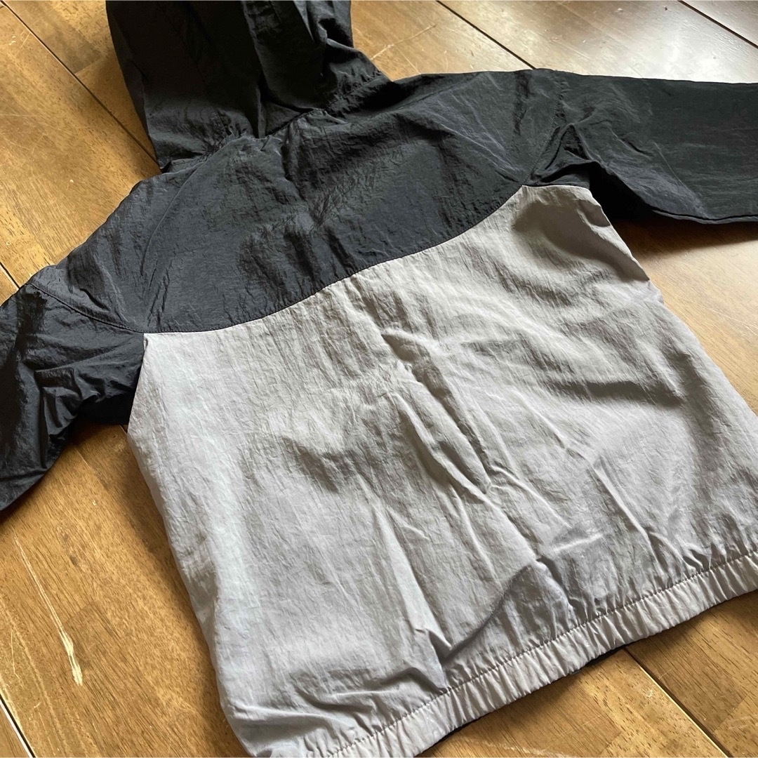 NIKE(ナイキ)のくし丸様専用　NIKE ウィンドブレーカー キッズ/ベビー/マタニティのキッズ服男の子用(90cm~)(ジャケット/上着)の商品写真