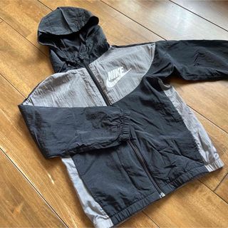 ナイキ(NIKE)のくし丸様専用　NIKE ウィンドブレーカー(ジャケット/上着)