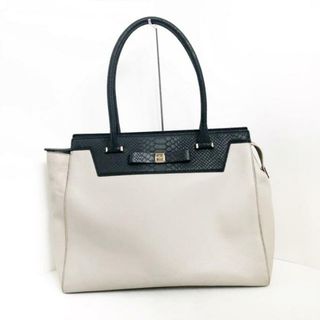 ケイトスペードニューヨーク(kate spade new york)のKate spade(ケイトスペード) ショルダーバッグ - WKRU3392 ライトグレー×黒 リボン/型押し加工 レザー(ショルダーバッグ)