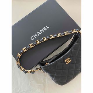 シャネル(CHANEL)の🌼CHANEL ホーボーバック🌼(ハンドバッグ)