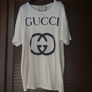 gucciのゆったりトップス