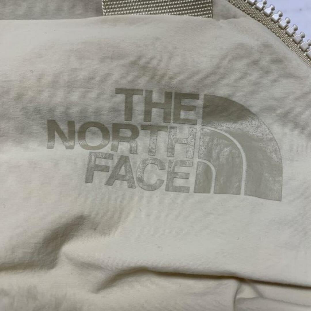 THE NORTH FACE(ザノースフェイス)のTHE NORTH FACE(ノースフェイス) リュックサック美品  ネバーストップミニバックパック NMW82086 アイボリー 160Dリサイクルナイロン レディースのバッグ(リュック/バックパック)の商品写真