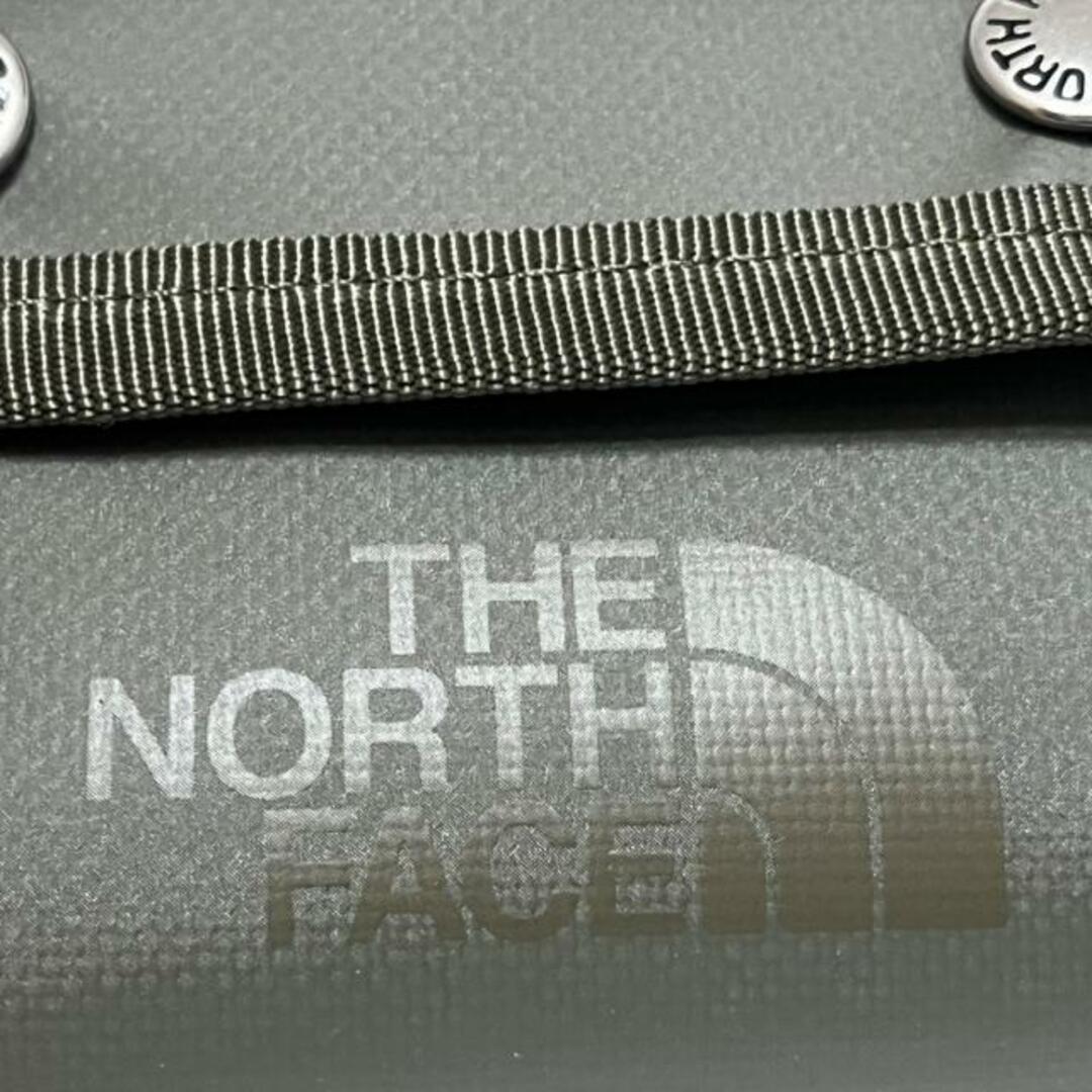 THE NORTH FACE(ザノースフェイス)のTHE NORTH FACE(ノースフェイス) 3つ折り財布 BCドットワレット NM82319 ニュートープグリーン2NE(カーキ) 1000DTPEファブリックラミネート（リサイクルポリエステル100％） レディースのファッション小物(財布)の商品写真