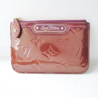 ルイヴィトン(LOUIS VUITTON)のLOUIS VUITTON(ルイヴィトン) コインケース モノグラムヴェルニ ポシェットクレNM M93560 ヴィオレット ■外側　⇒　パテントレザー（モノグラムの型押し） ■内側　⇒　スムースレザー(コインケース)