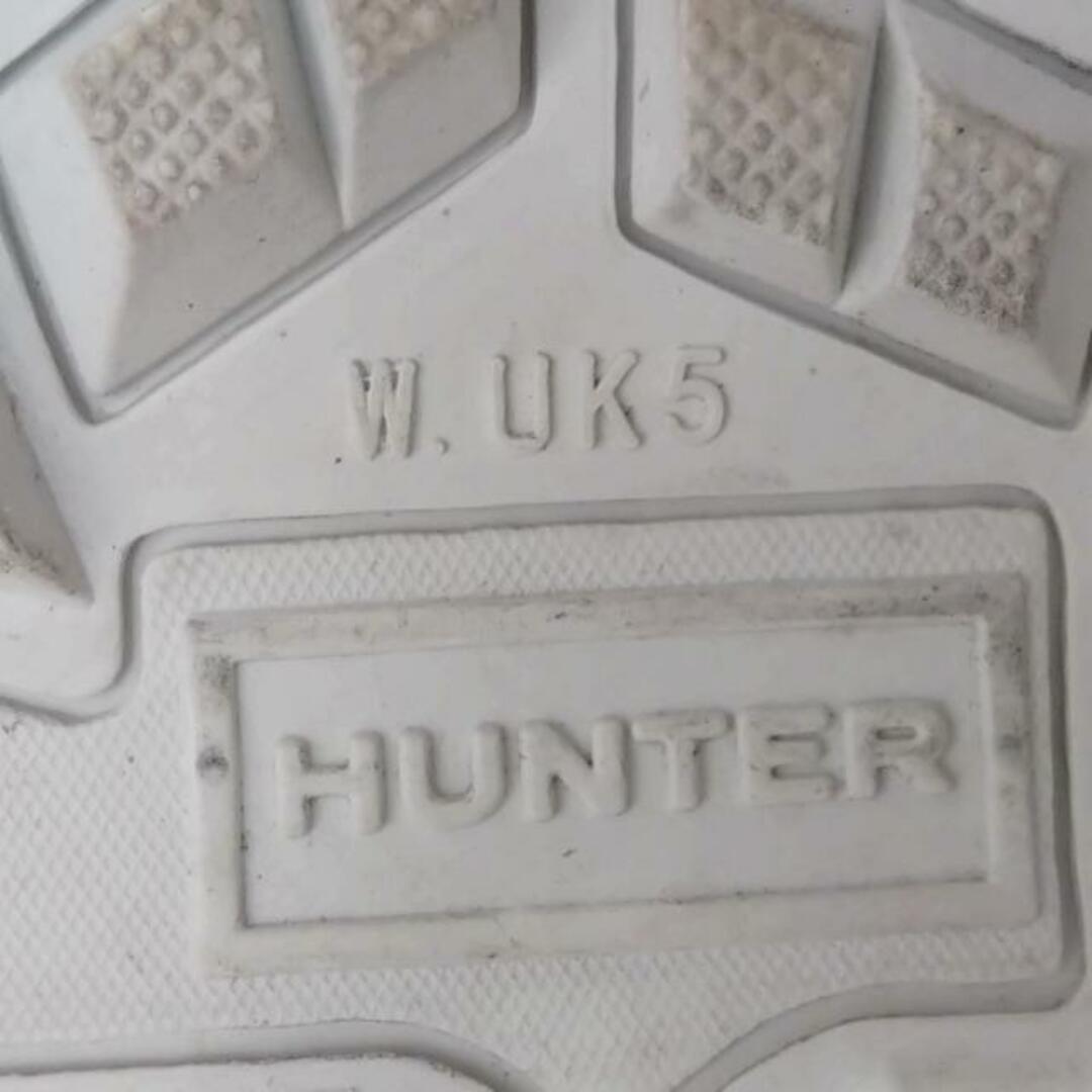 HUNTER(ハンター)のHUNTER(ハンター) ブーツ W UK5 レディース - 白×ダークグレー スノーブーツ 化学繊維×ラバー レディースの靴/シューズ(ブーツ)の商品写真
