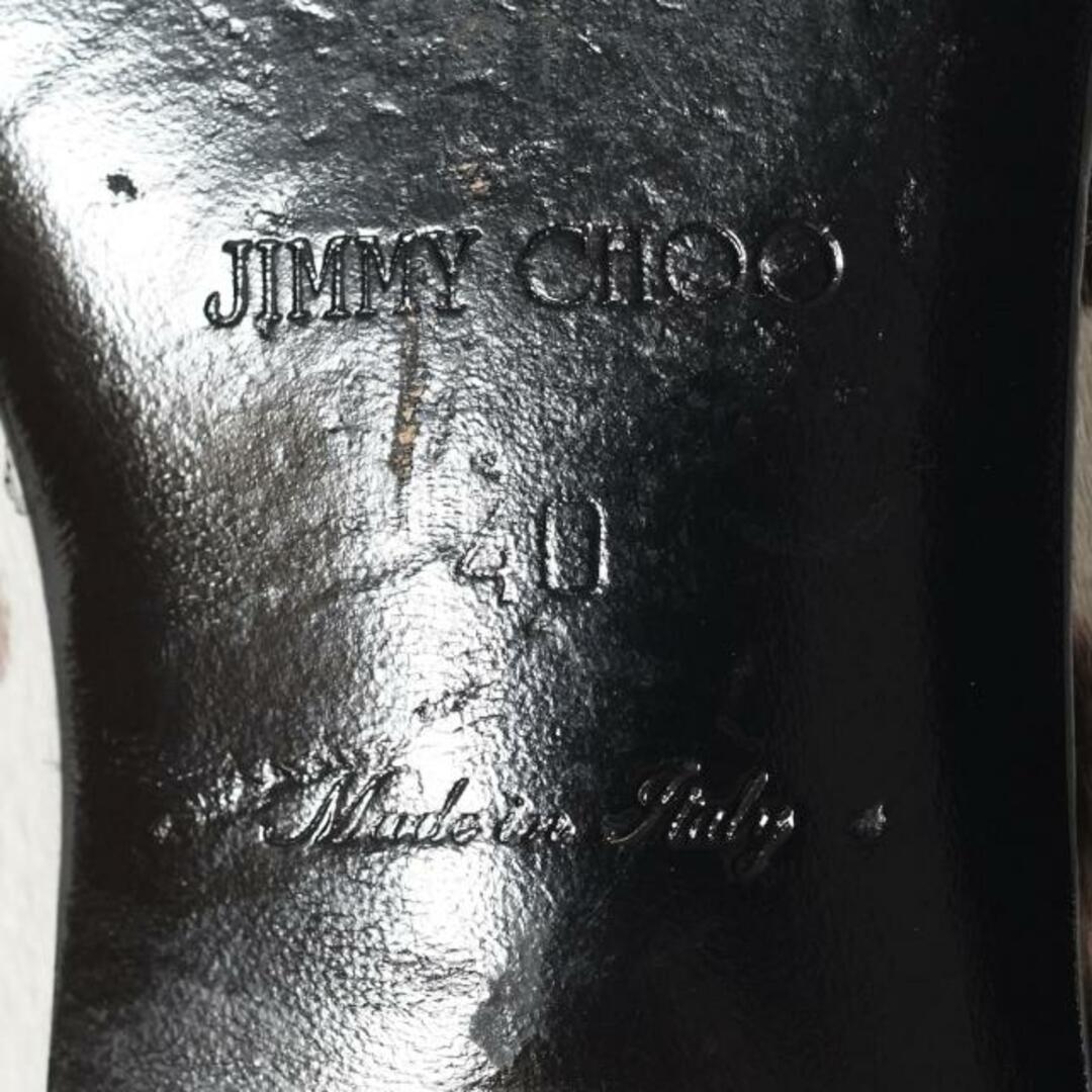 JIMMY CHOO(ジミーチュウ)のJIMMY CHOO(ジミーチュウ) ローファー 40 レディース - 白×ダークブラウン×黒 豹柄 ハラコ×エナメル（レザー） レディースの靴/シューズ(ローファー/革靴)の商品写真