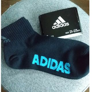 アディダス(adidas)の新品☆アディダス 靴下 ネイビー 21-23cm(ソックス)