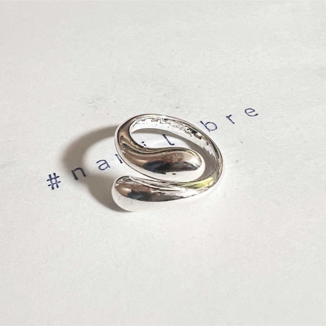 シルバーリング 925 銀 雫 ティアドロップ シンプル ミニマム 韓国 指輪① メンズのアクセサリー(リング(指輪))の商品写真