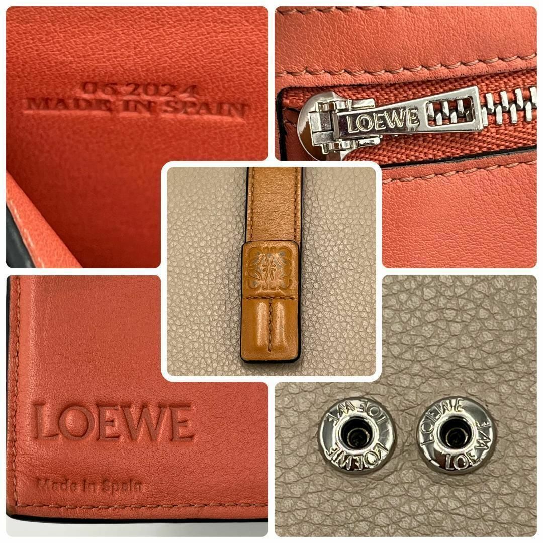 LOEWE(ロエベ)のLOEWE 折り財布 バーティカルウォレット ミディアム 二つ折り ベージュ系 レディースのファッション小物(財布)の商品写真