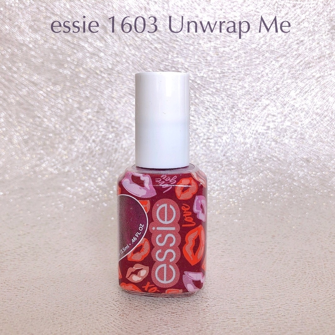 Essie(エッシー)のessie 1603 微細ラメ❤︎素敵なバーガンディ 複数購入割&おまけポリ コスメ/美容のネイル(マニキュア)の商品写真