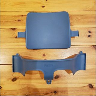 Stokke(ブルー・ネイビー/青色系)のフリマアイテム一覧 Stokke(ブルー・ネイビー/青色系)のフリマアイテム一覧