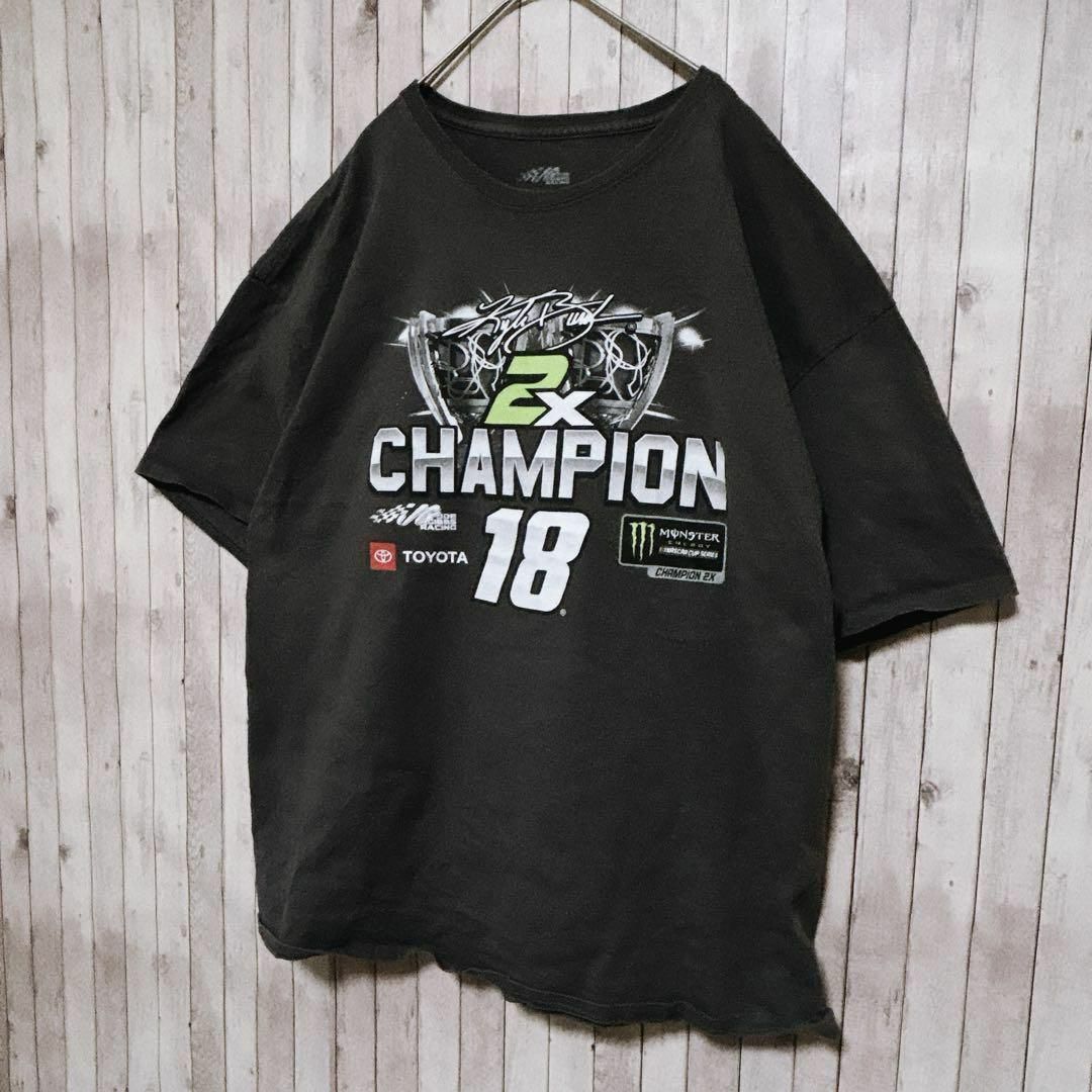 古着　TOYOTA M&M レーシングTシャツ　センターロゴ　両面プリント メンズのトップス(Tシャツ/カットソー(半袖/袖なし))の商品写真