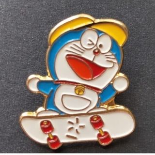 ドラえもん - ドラえもん 長野オリンピック スノボー ピンバッジ ドラえもん - ドラえもん 長野オリンピック スノボー ピンバッジ