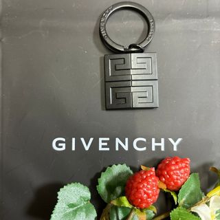 GIVENCHY - GIVENCHY キーホルダー 会員限定 非売品