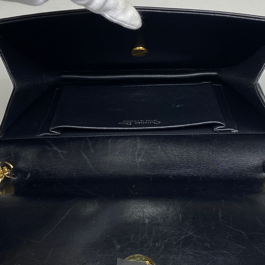 Christian Dior(クリスチャンディオール)のクリスチャンディオール ロゴ チェーン ショルダーバッグ レディース 【中古】 レディースのバッグ(ショルダーバッグ)の商品写真