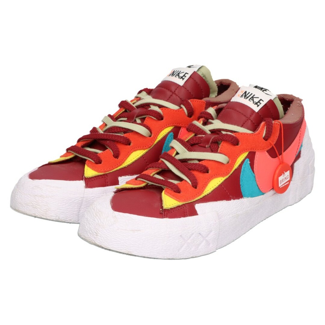 NIKE(ナイキ)のNIKE ナイキ ×sacai×KAWS BLAZER LOW TEAM RED DM7901-600 サカイ ブレーザー ローカットスニーカー マルチ US9/27cm メンズの靴/シューズ(スニーカー)の商品写真