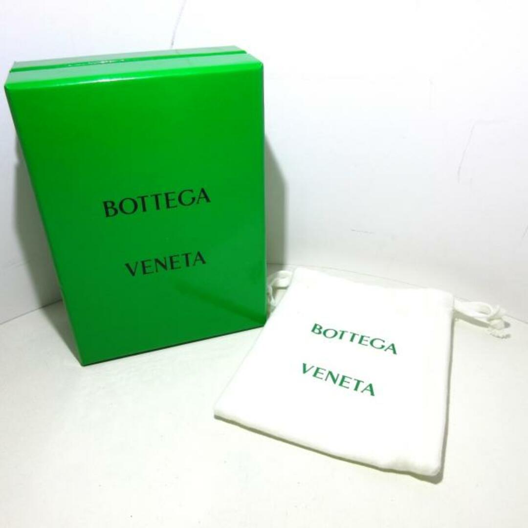 Bottega Veneta(ボッテガヴェネタ)のBOTTEGA VENETA(ボッテガヴェネタ) 2つ折り財布美品  イントレチャート 黒 L字ファスナー レザー レディースのファッション小物(財布)の商品写真